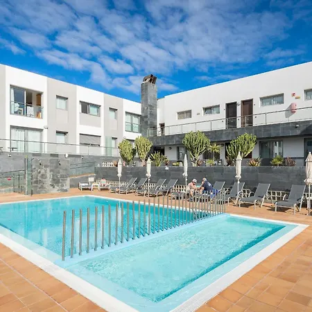 アパート Home2book Ocean View - Terrace Pool コラレホ